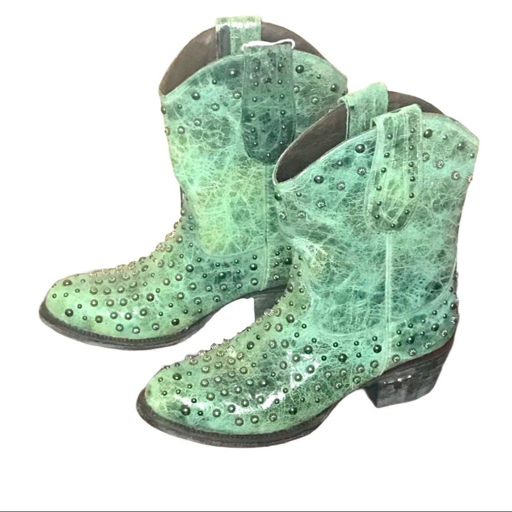 NEW Turquoise Rock Studdie Leather Cowboy Boots